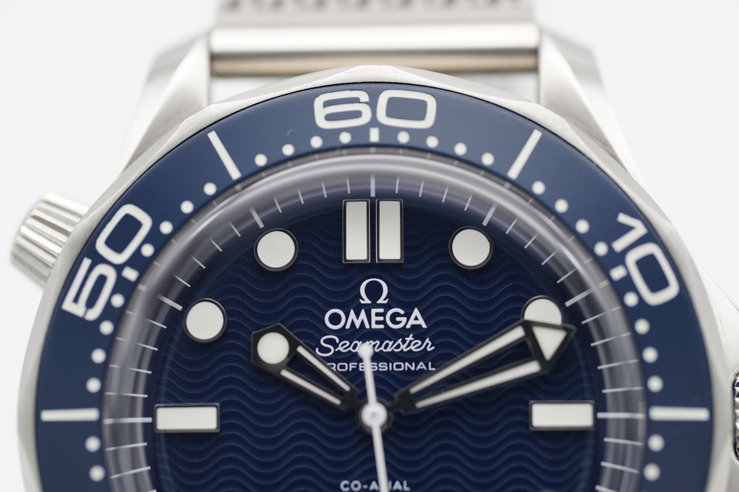 Omega Seamaster Diver 300M 210.30.42.20.03.002 James Bond Full-Set 2025