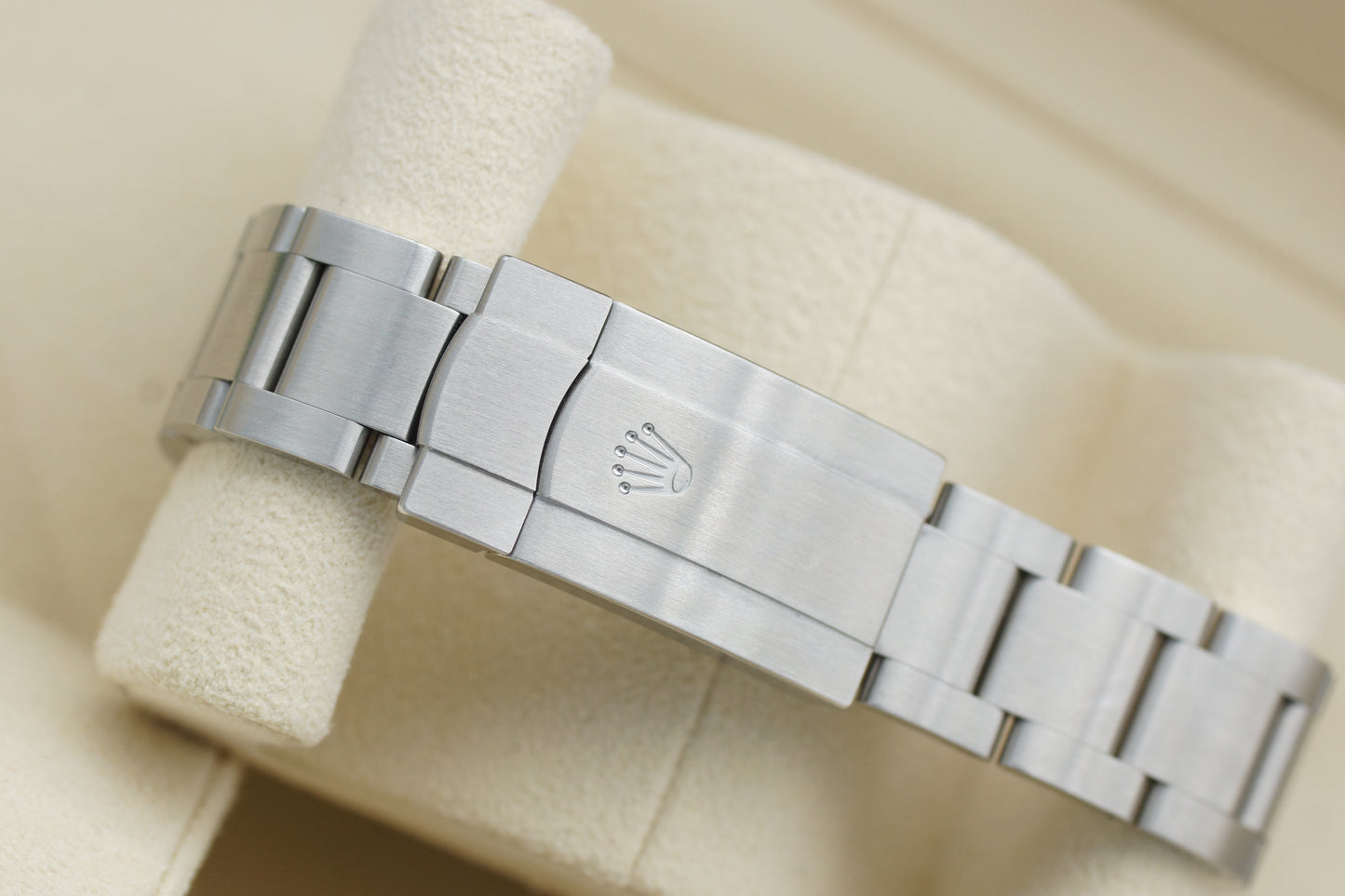 Rolex Oyster Perpetual 36 Grün 126000 Full-Set 2023