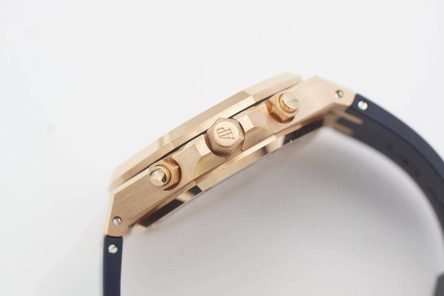 Audemars Piguet Royal Oak 26240OR Blau Roségold 2025