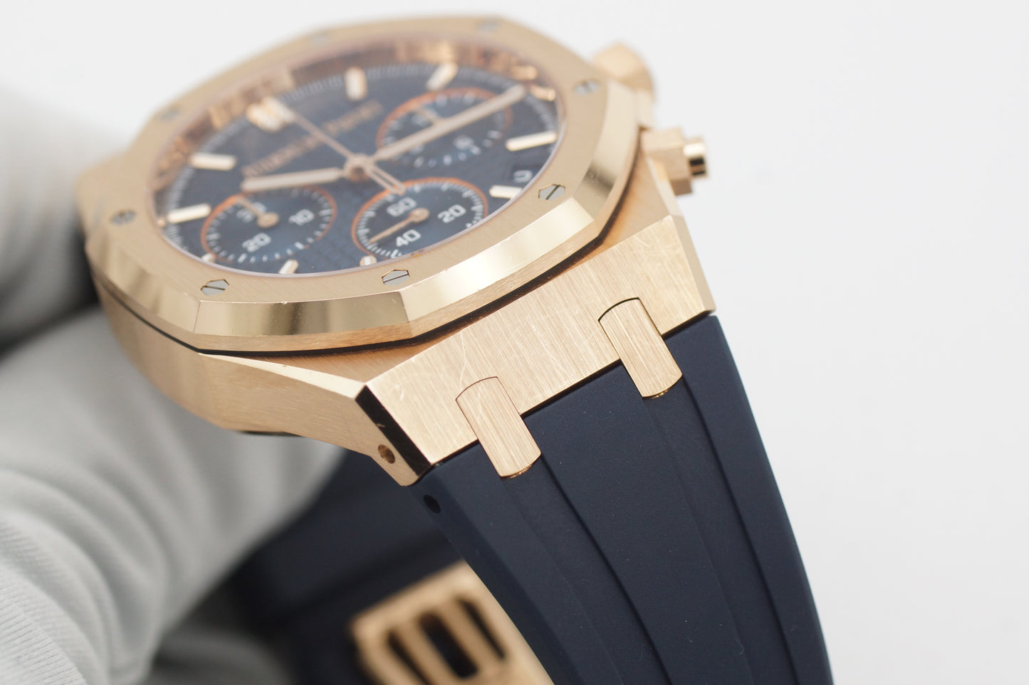 Audemars Piguet Royal Oak 26240OR Blau Roségold 2025