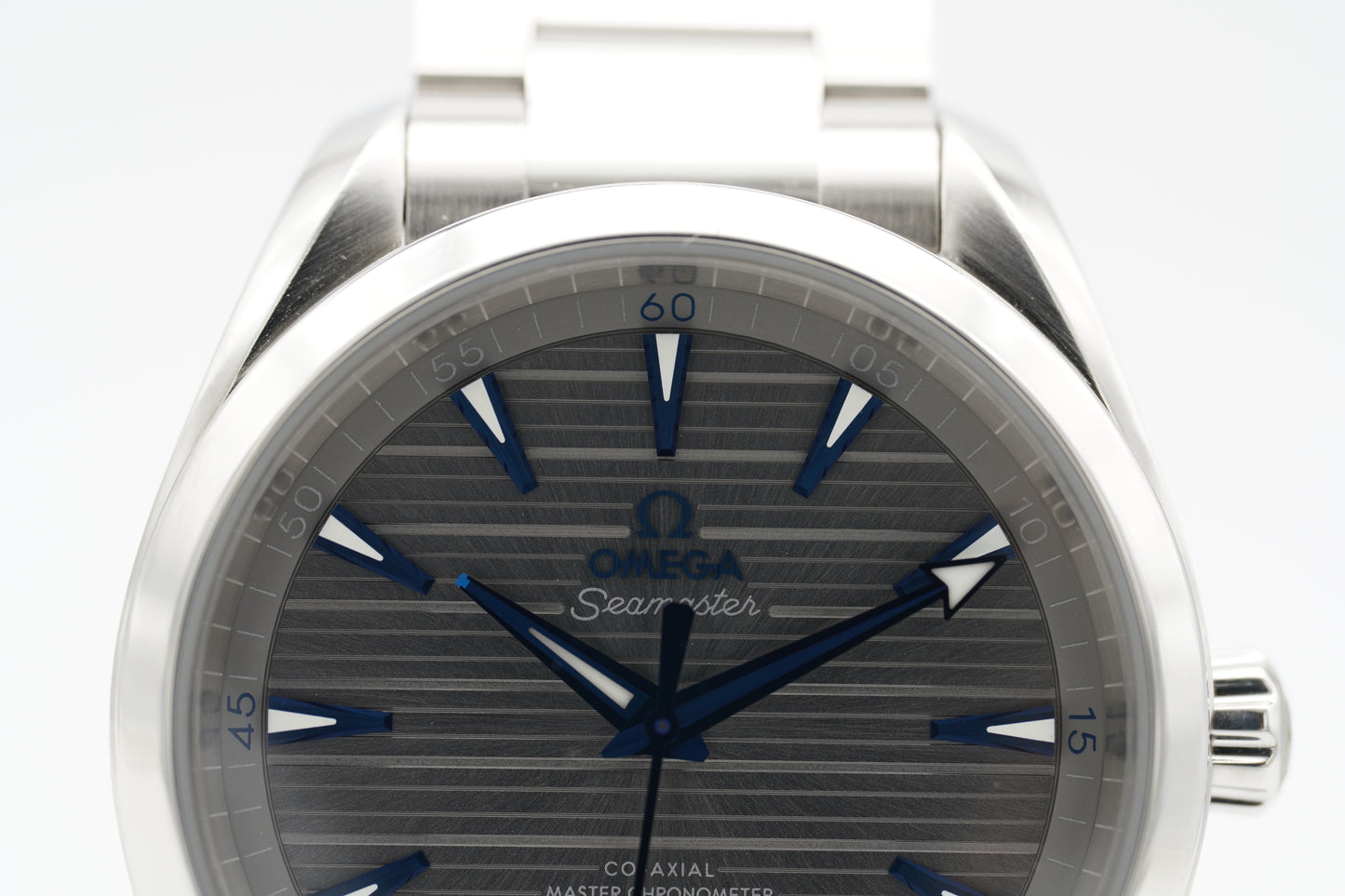 Omega Seamaster Aqua Terra 220.10.41.21.06.001 Grau Full-Set 2021