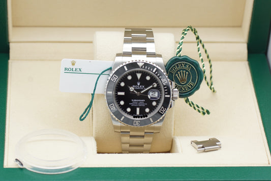 Rolex Submariner Date 116610LN Schwarz Full-Set 2019