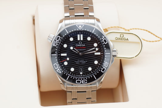 Omega Seamaster Diver 300M 210.30.42.20.01.001 Schwarz Full-Set 2022