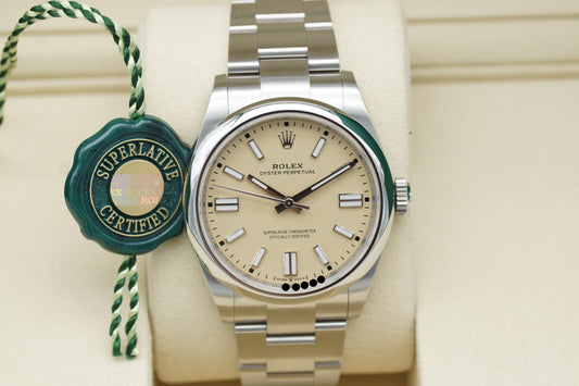 Rolex Oyster Perpetual 41 Beige 134300 neuwertig  2025