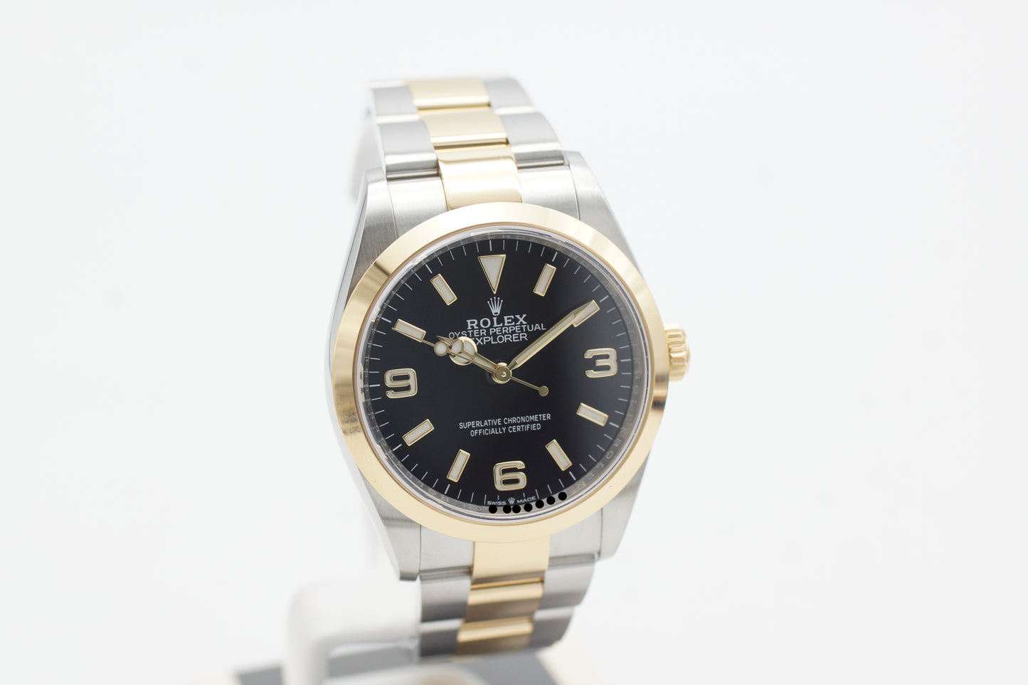 Rolex Explorer I 124273 Stahl/Gelbgold Schwarz Full-Set 2022