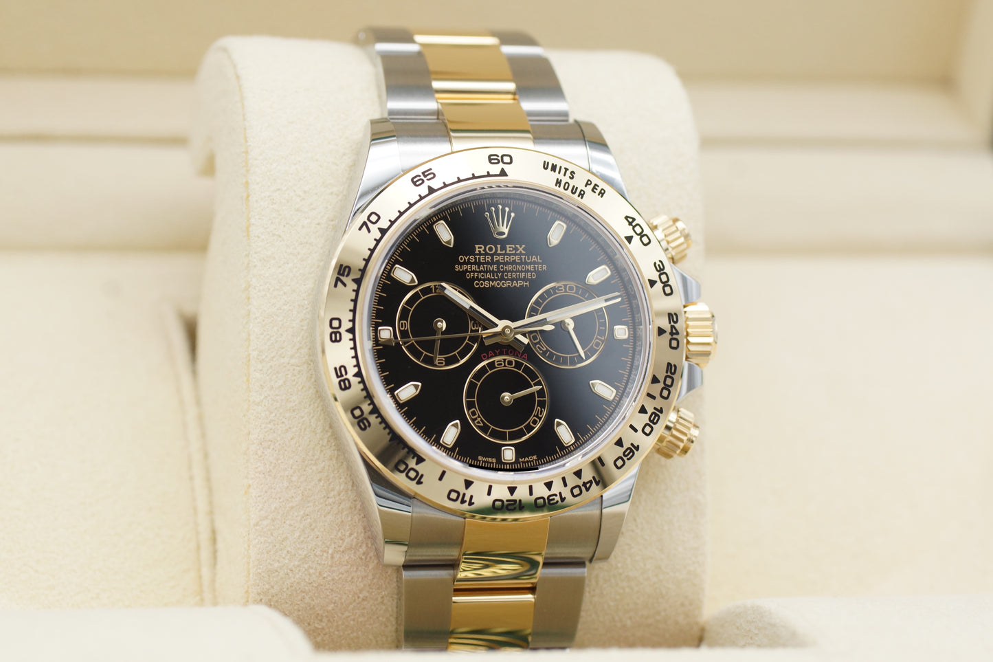 Rolex Cosmograph Daytona Schwarz 116503 Gelbgold Full-Set 2021 ungetragen DE