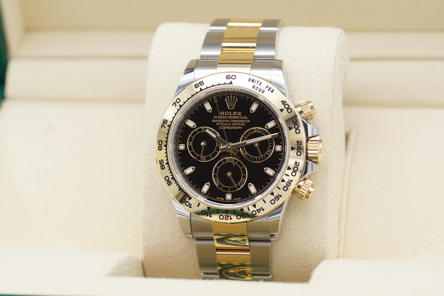 Rolex Cosmograph Daytona Schwarz 116503 Gelbgold Full-Set 2021 ungetragen DE