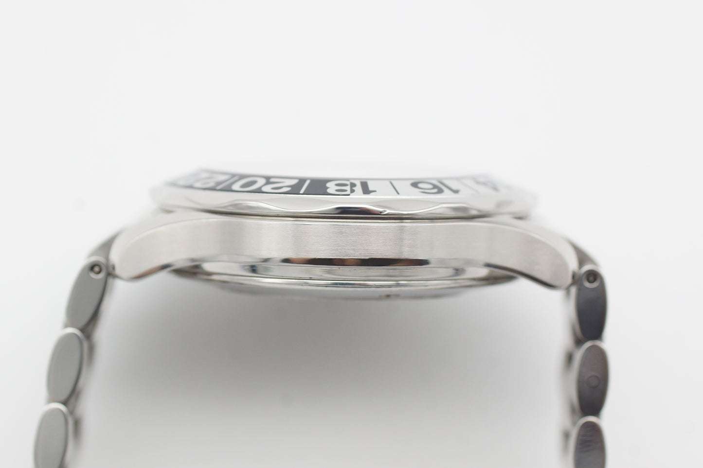 Omega Seamaster GMT 50th Anniversary 2534.50 Box 2005