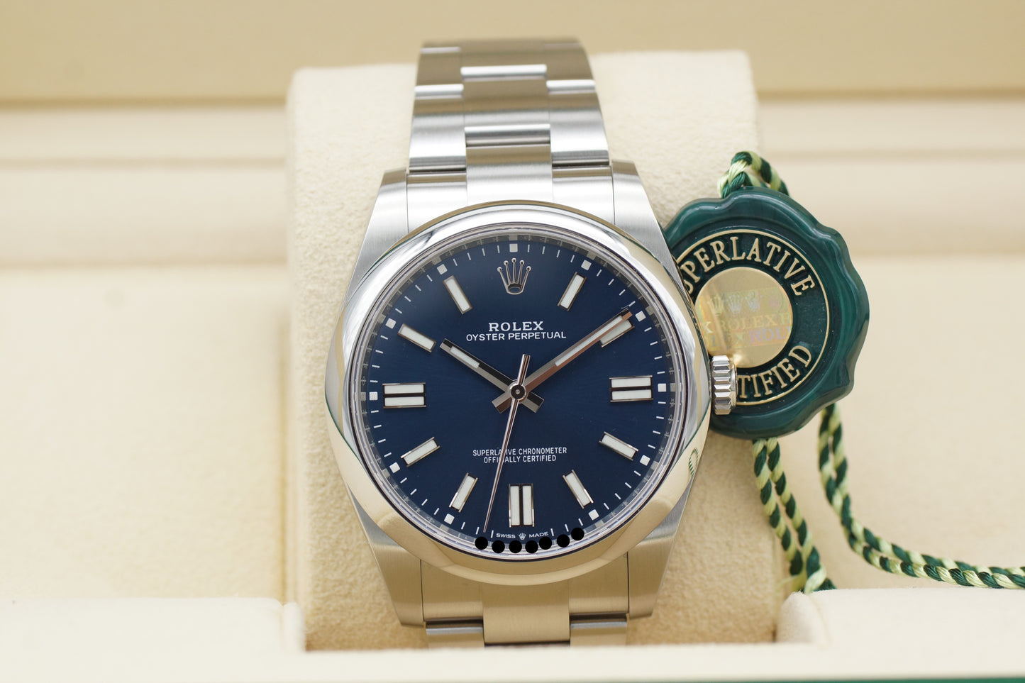 Rolex Oyster Perpetual 41 124300 Blau Full-Set 2020