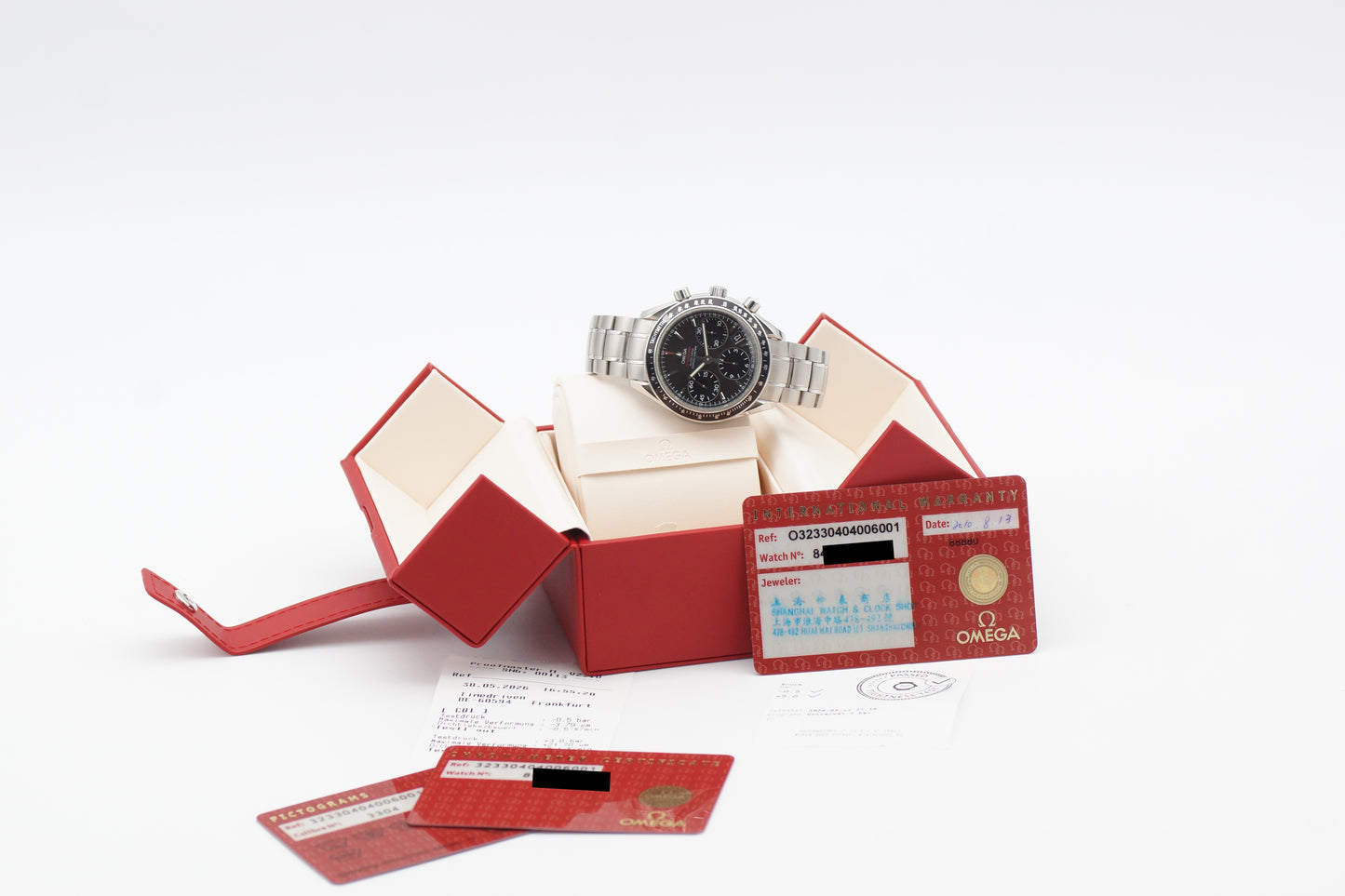 Omega Speedmaster Date 323.30.40.40.06.001 Schwarz 2010