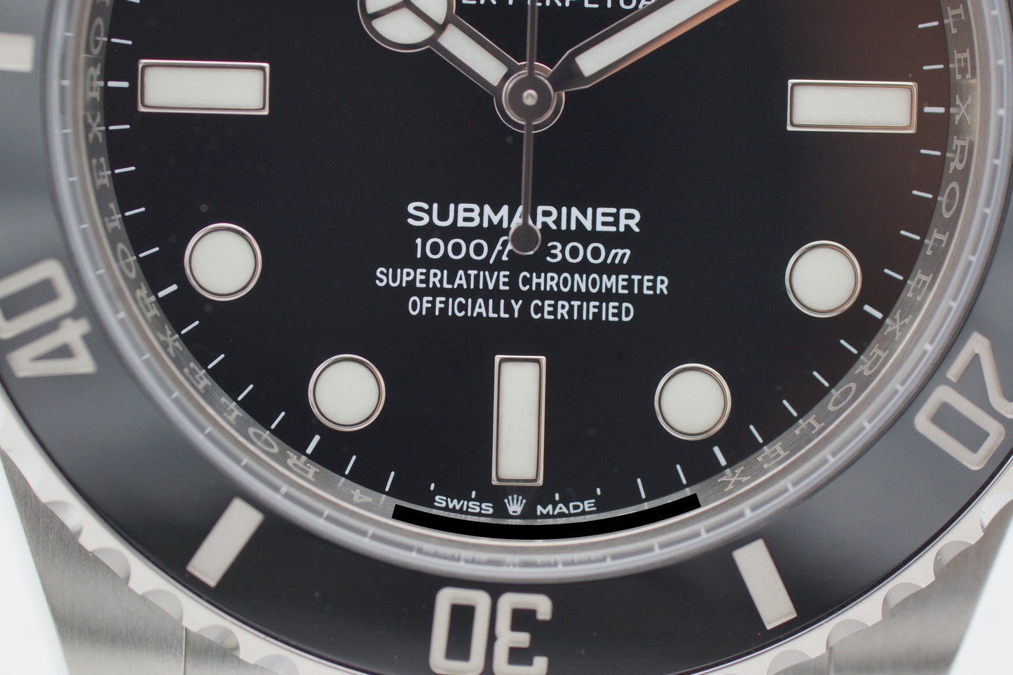 Rolex Submariner No-Date 124060 Full-Set 2022