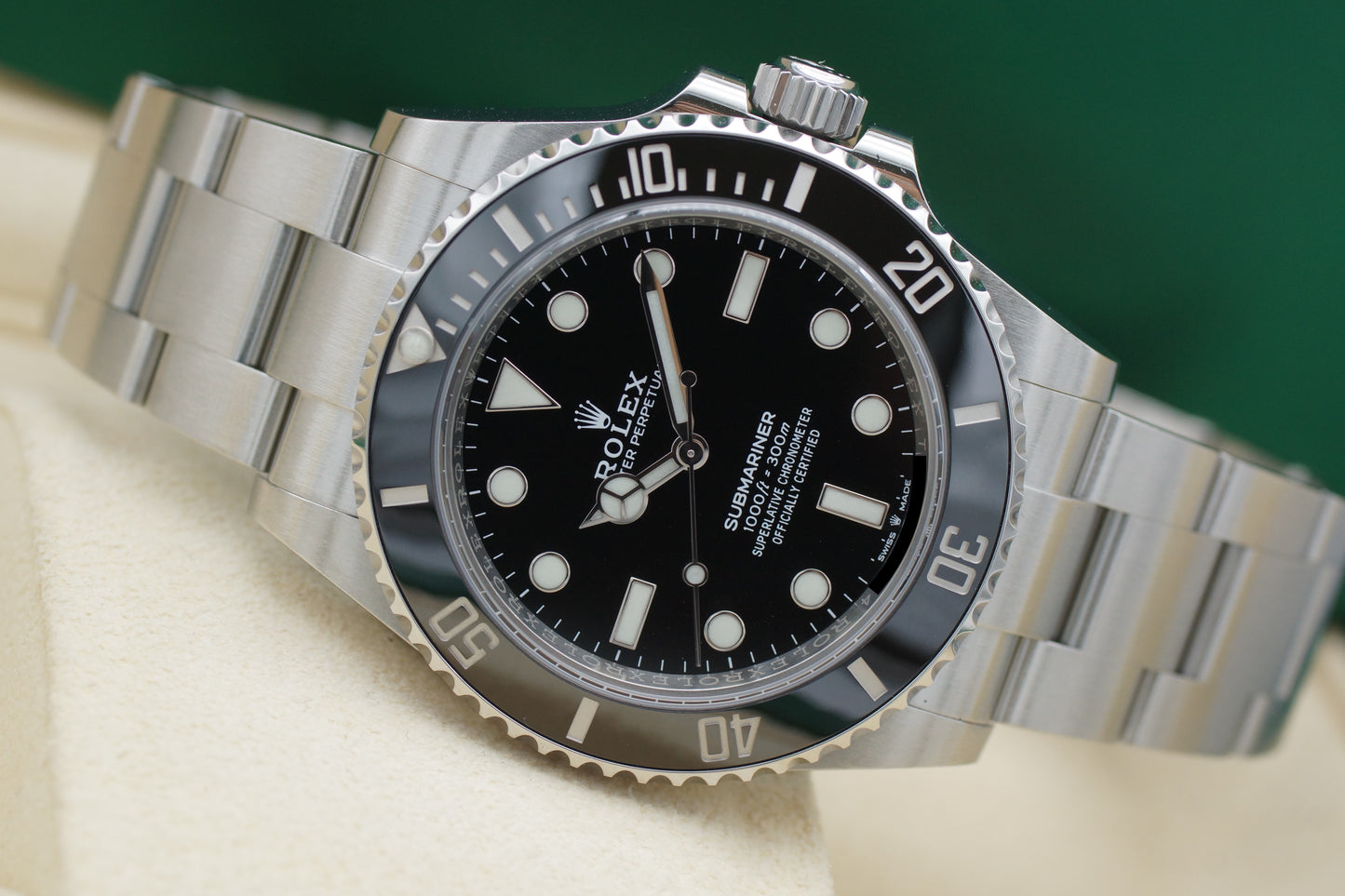 Rolex Submariner No-Date 124060 Full-Set 2022