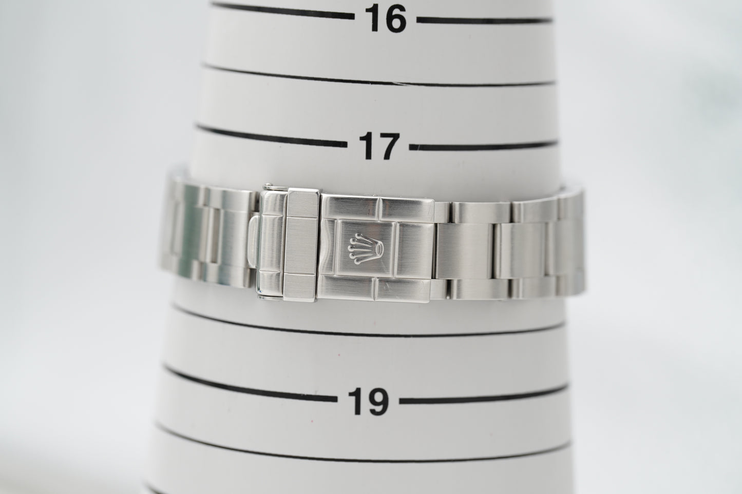 Rolex Explorer II 16570 Weiß 40 mm Full-Set 1997