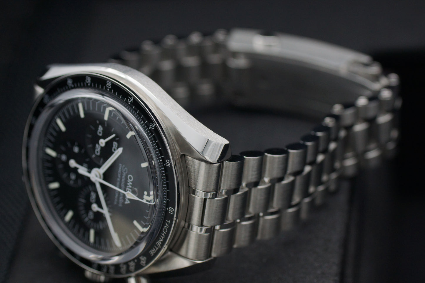 Omega Speedmaster Prof. Moonwatch 31030425001002 Full-Set 2023 DE