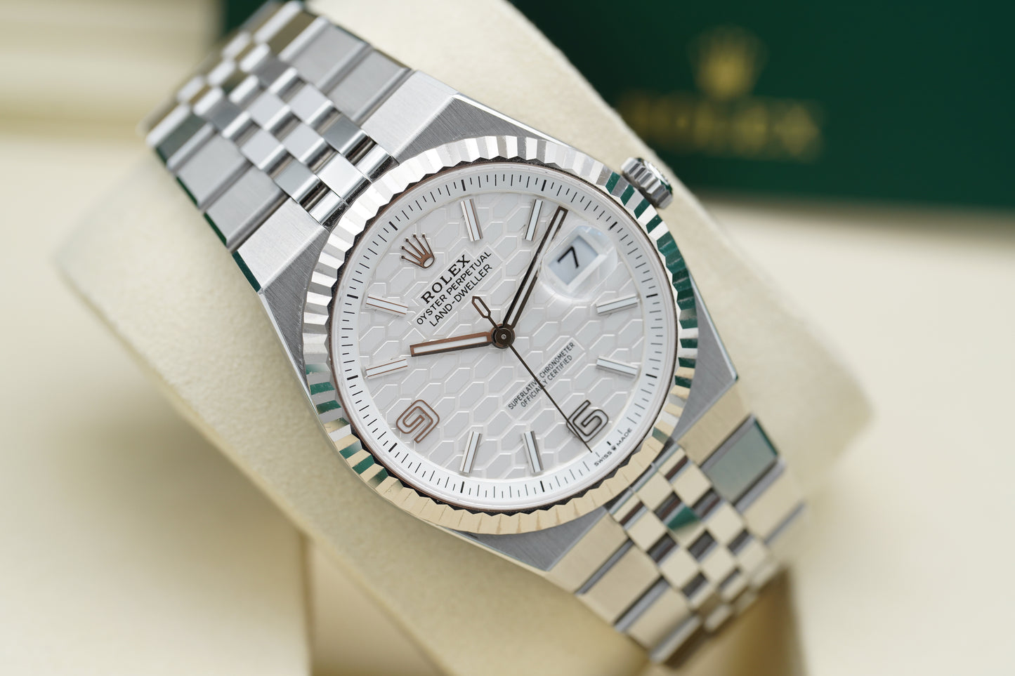 Rolex Land-Dweller 40 127334 Weiß Full-Set 2026