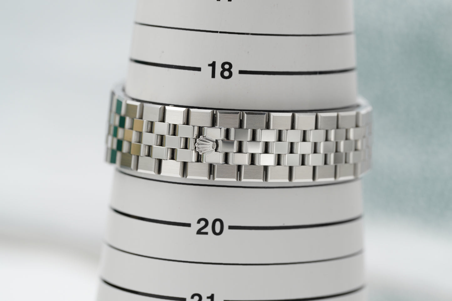Rolex Land-Dweller 40 127334 Weiß Full-Set 2026