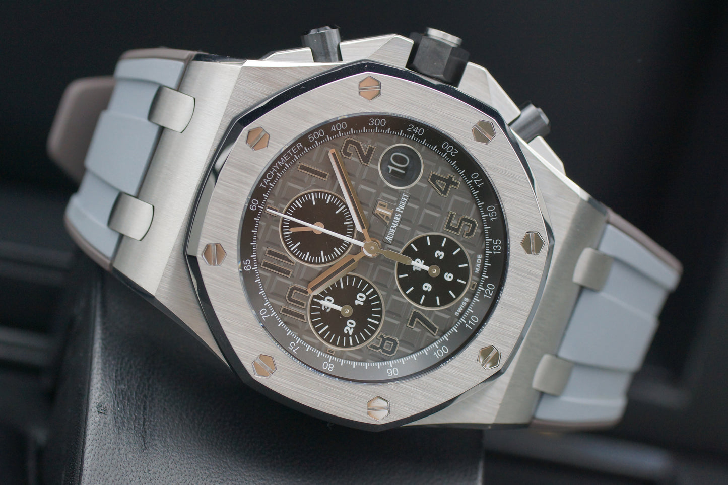 Audemars Piguet Royal Oak Offshore Chronograph 26470ST Elephant 2017