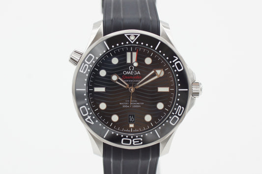Omega Seamaster Diver 300M 210.32.42.20.01.001 Schwarz NEU 2026