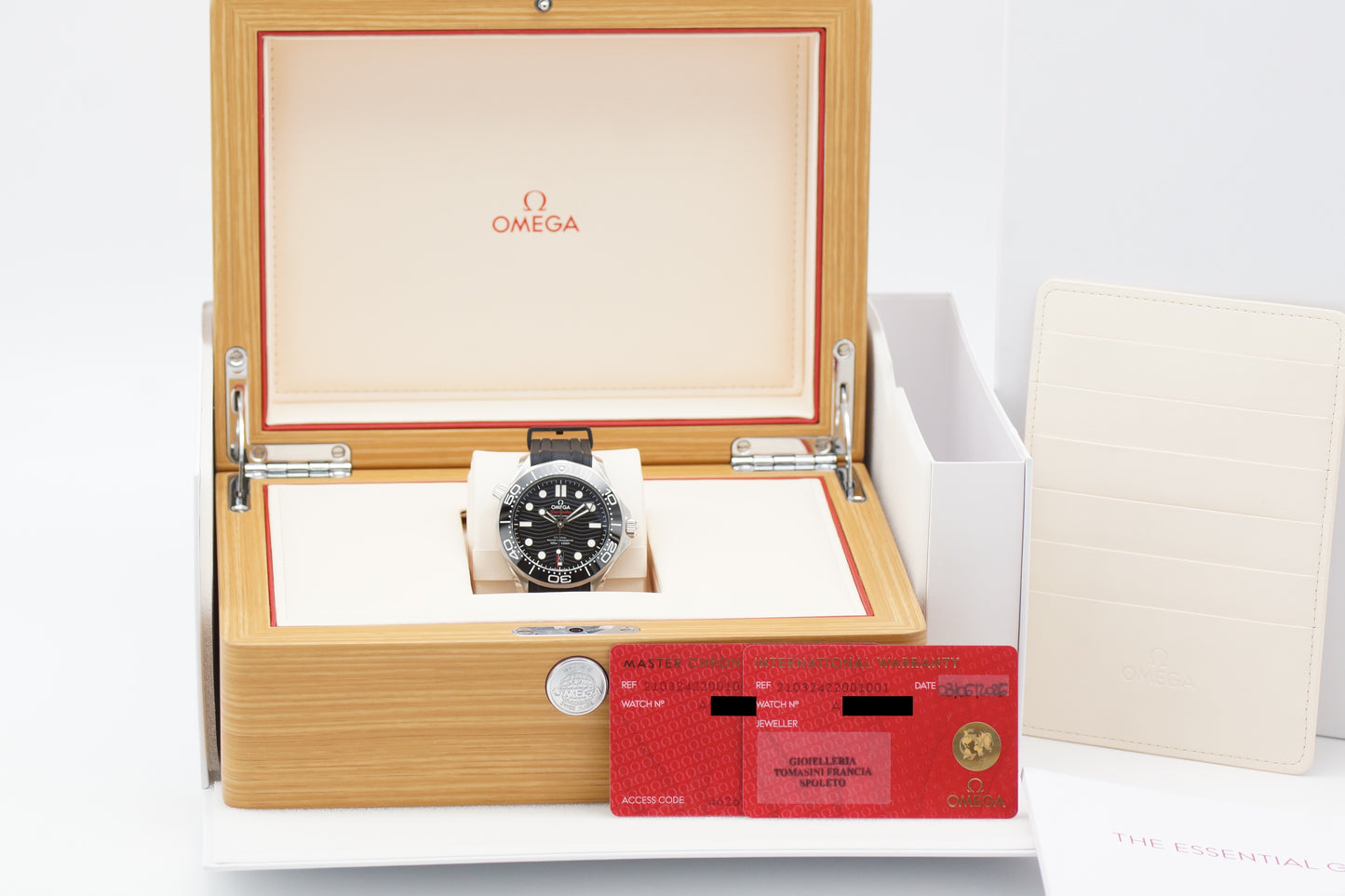 Omega Seamaster Diver 300M 210.32.42.20.01.001 Schwarz NEU 2026