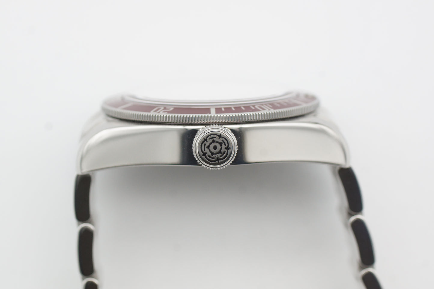 Tudor Black Bay Heritage 41 Rot 79220R Full-Set 2015