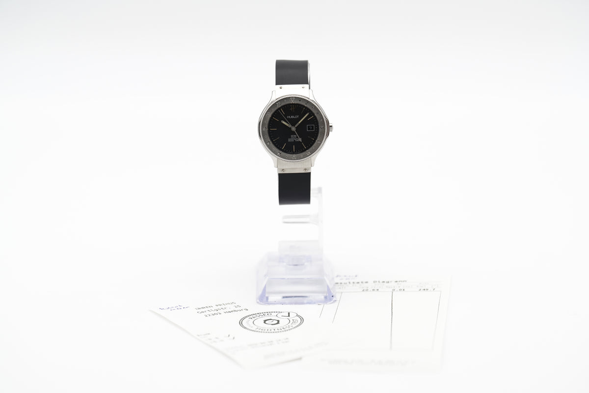 Hublot Classic MDM Automatik Greenwich GMT Damen 32 mm