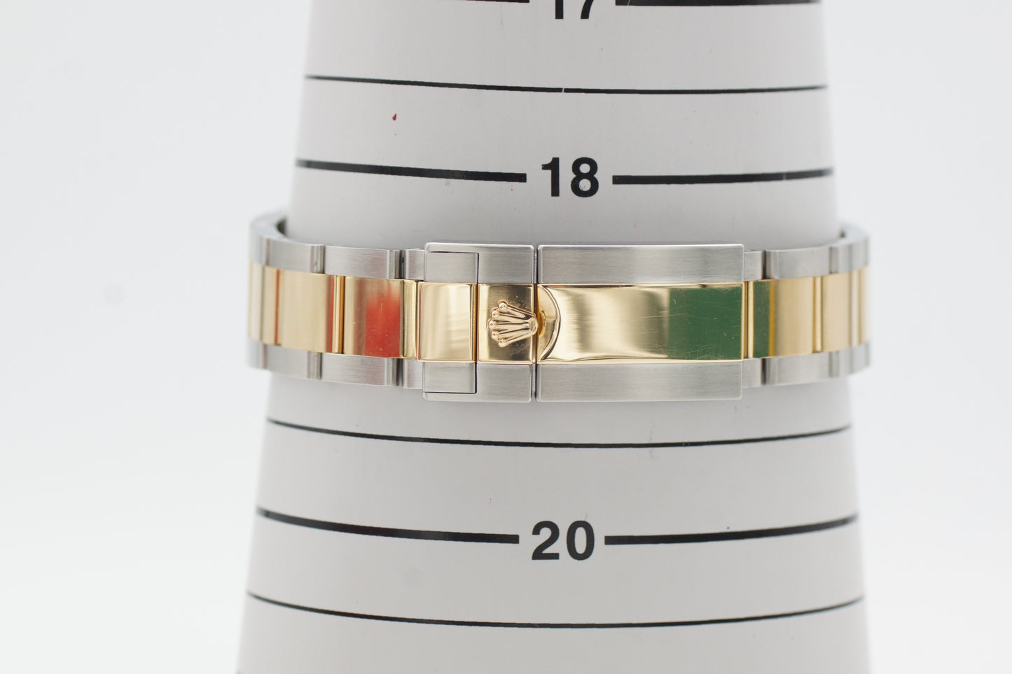 Rolex Cosmograph Daytona Bicolor 18k Gelbgold 126503 Full-Set 2025