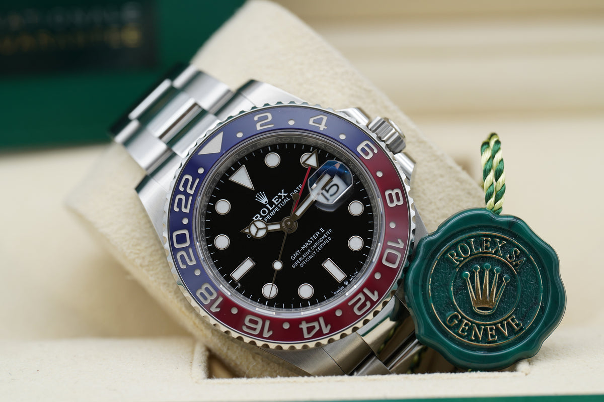 Rolex GMT-Master II Pepsi 126710BLRO Full-Set 2022