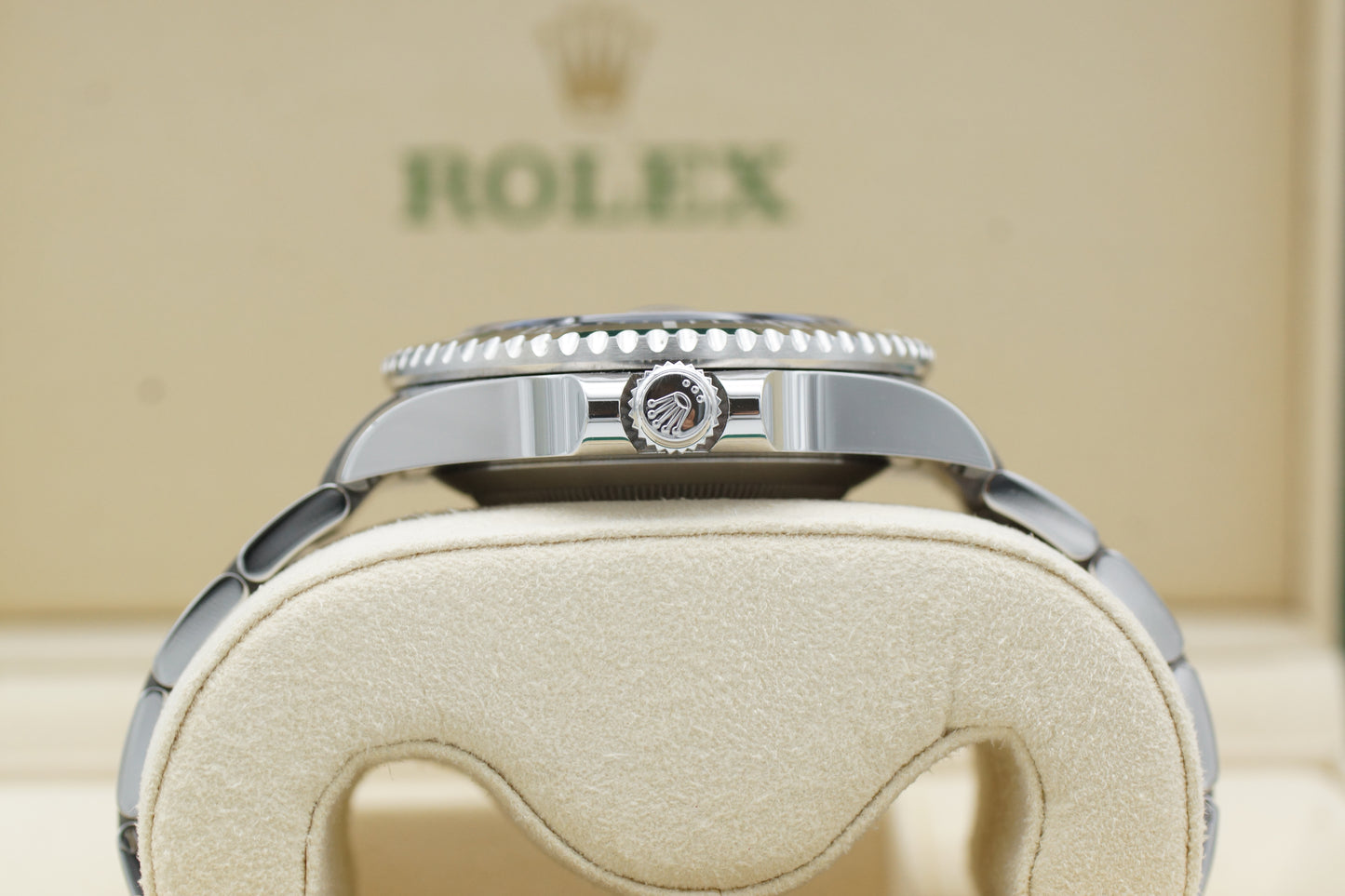 Rolex Sea-Dweller 43 Red 126600 Full-Set 2018 LC100