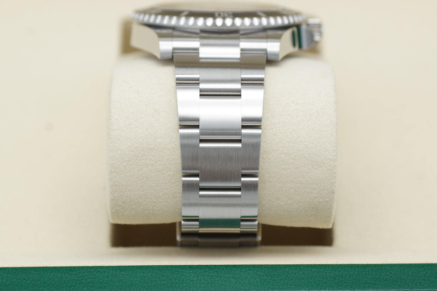 Rolex Submariner No-Date 124060 Full-Set 09/2025 Neu