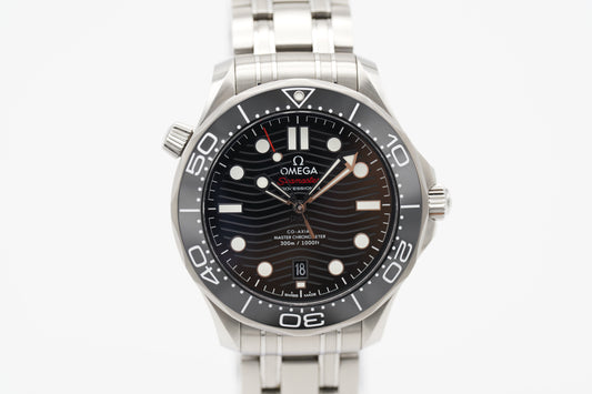 Omega Seamaster Diver 300M 210.30.42.20.01.001 Schwarz Full-Set 2024