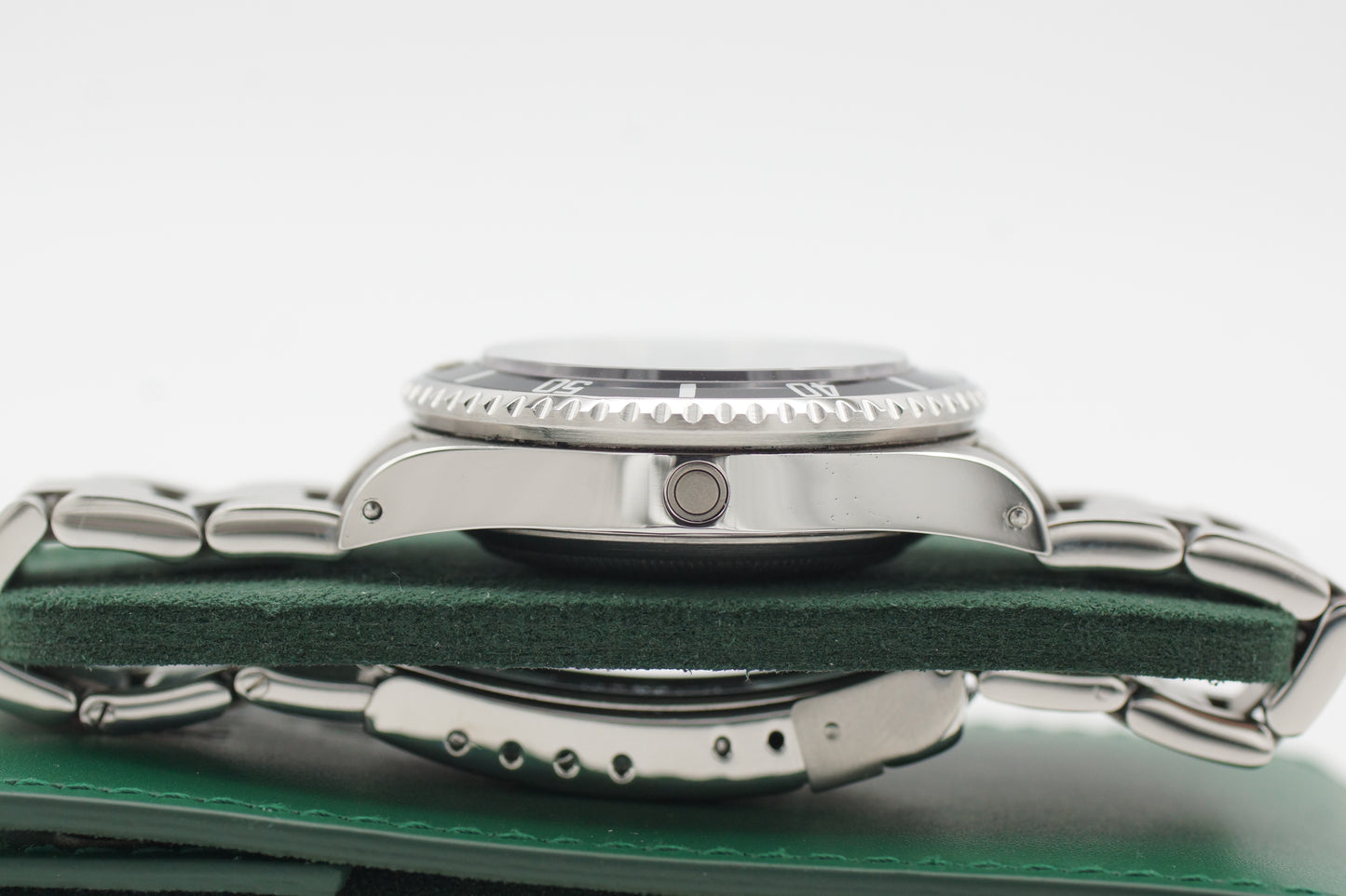 Rolex Sea-Dweller 4000 16600 Papiere (LC100) DE 1996