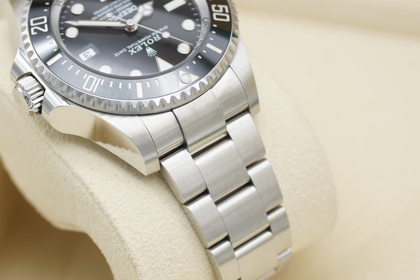 Rolex Sea-Dweller Deepsea 136660 Full-Set 2025 (LC100)