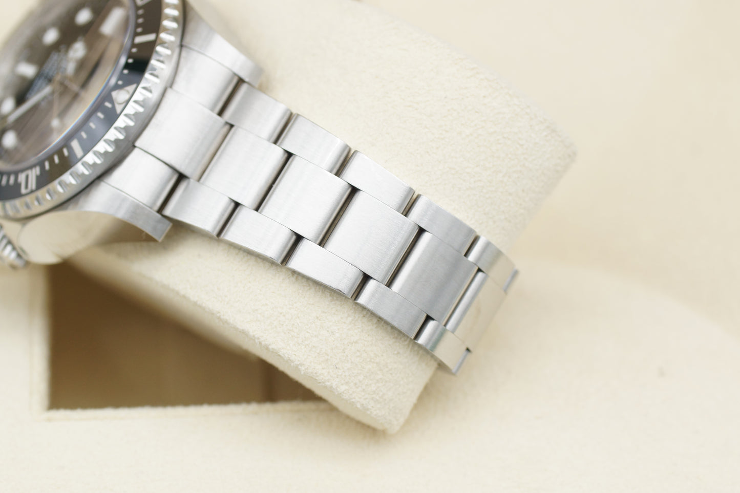 Rolex Sea-Dweller Deepsea 136660 Full-Set 2025 (LC100)