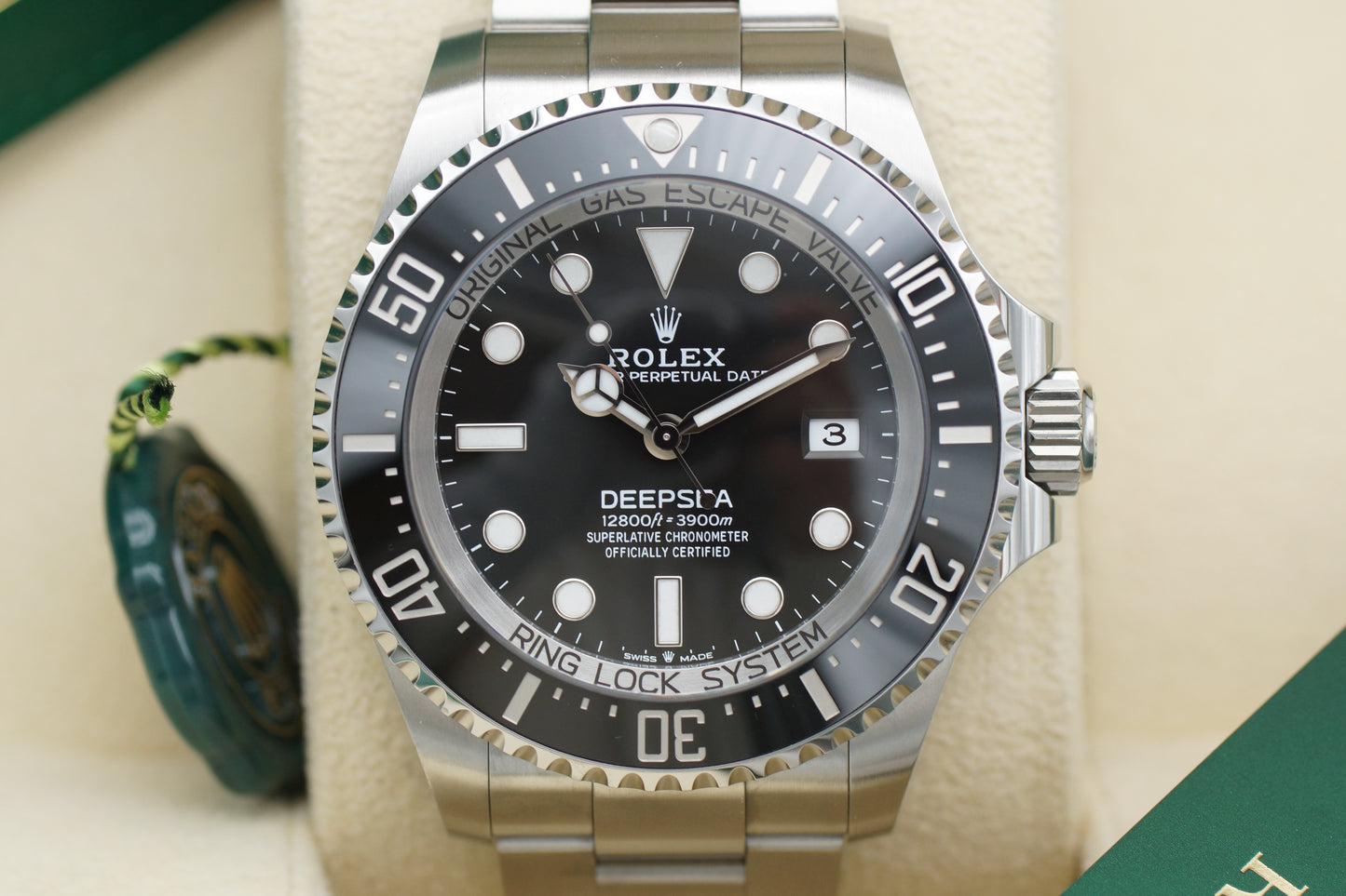 Rolex Sea-Dweller Deepsea 136660 Full-Set 2025 (LC100)