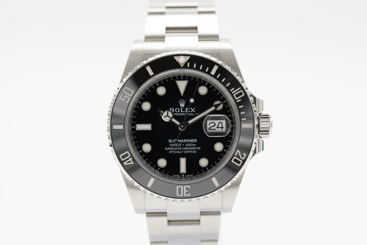 Rolex Submariner Date 126610LN Schwarz Full-Set 01/2021