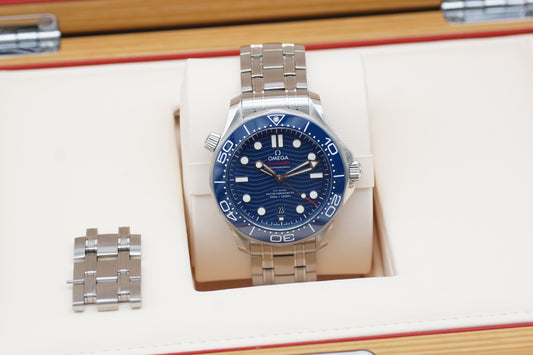 Omega Seamaster Diver 300M 210.30.42.20.03.001 Blau Full-Set 2025