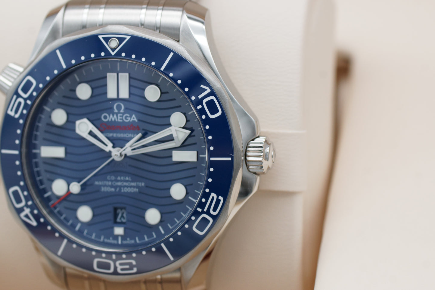 Omega Seamaster Diver 300M 210.30.42.20.03.001 Blau Full-Set 2025