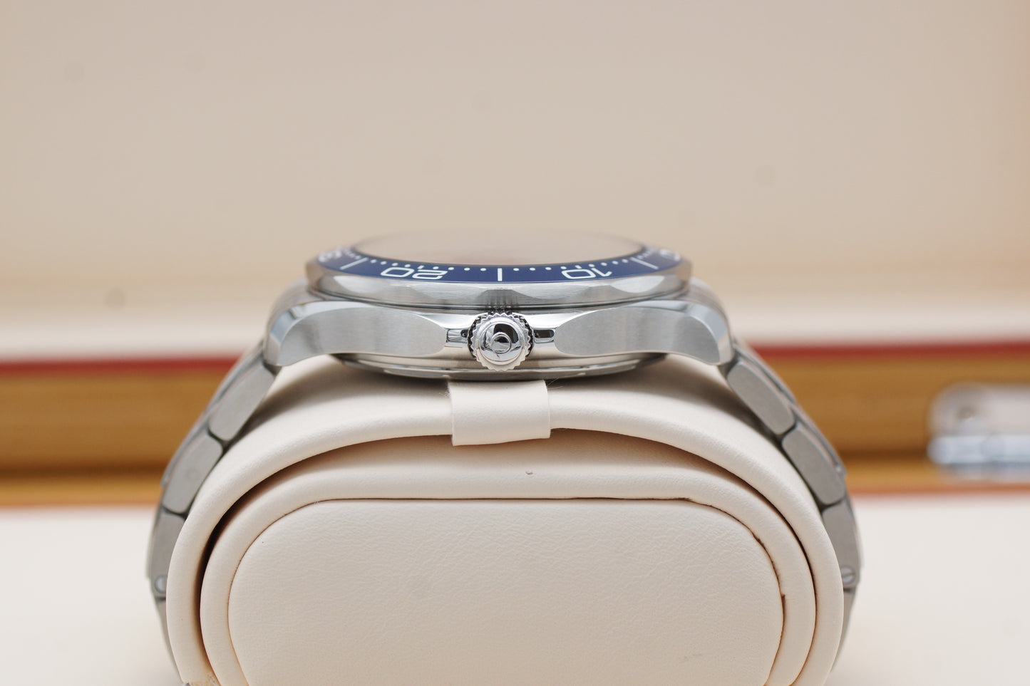 Omega Seamaster Diver 300M 210.30.42.20.03.001 Blau Full-Set 2025