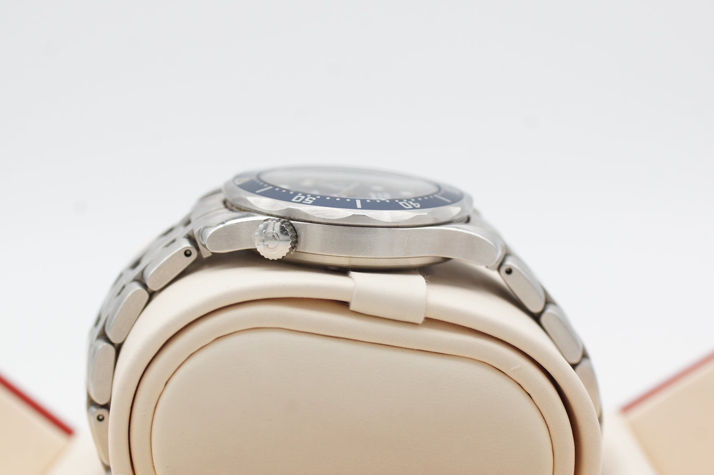 Omega Seamaster Diver Midsize 300M 2561.80 Quarz Box/Papiere 1999