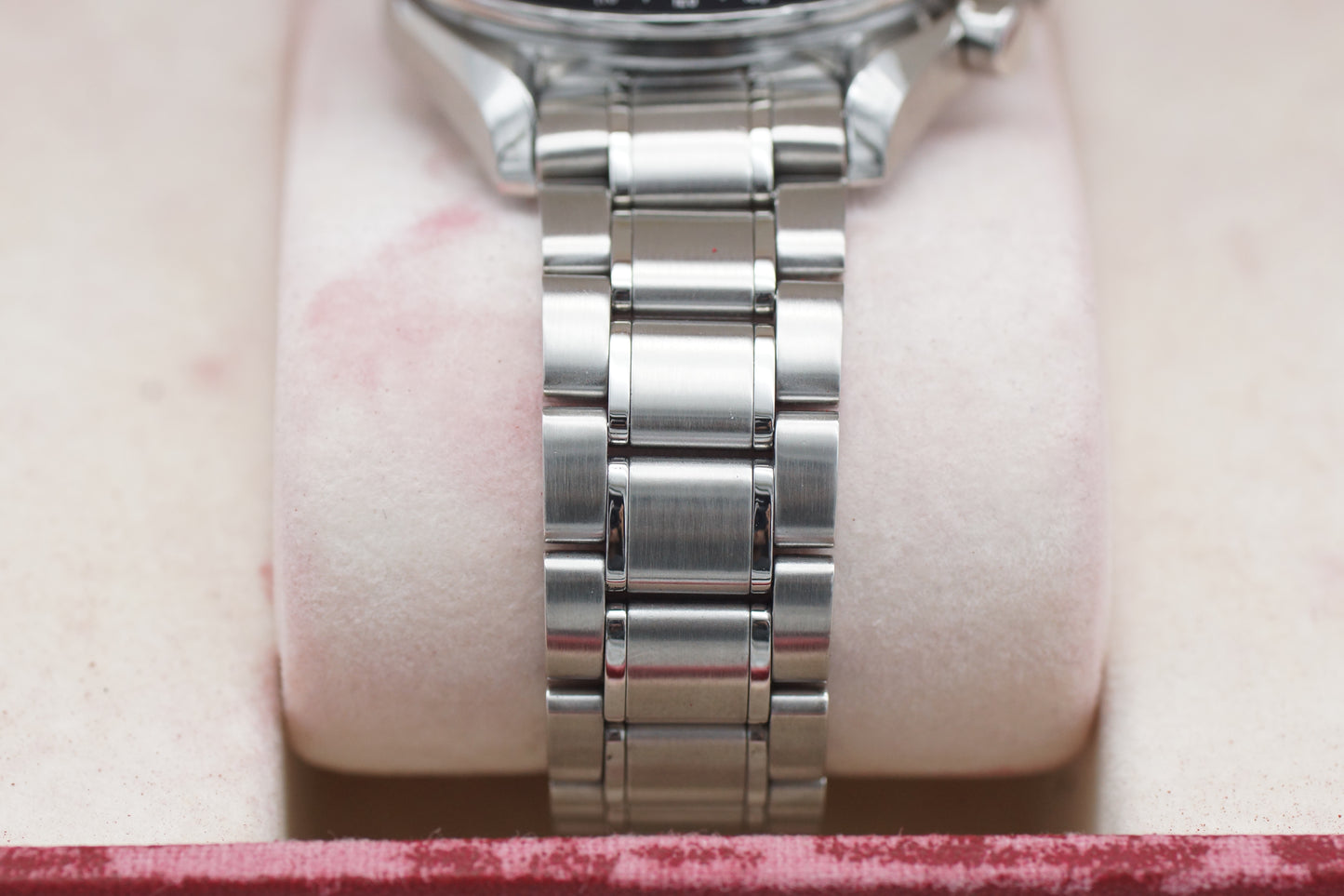 Omega Speedmaster Triple Date / Day-Date 3520.50 2002