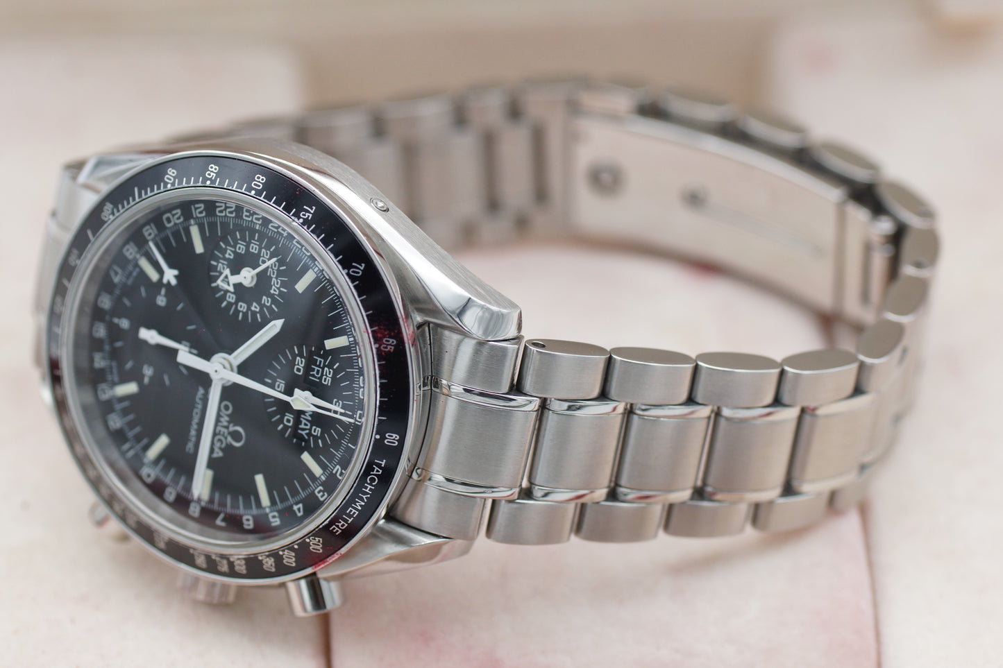 Omega Speedmaster Triple Date / Day-Date 3520.50 2002