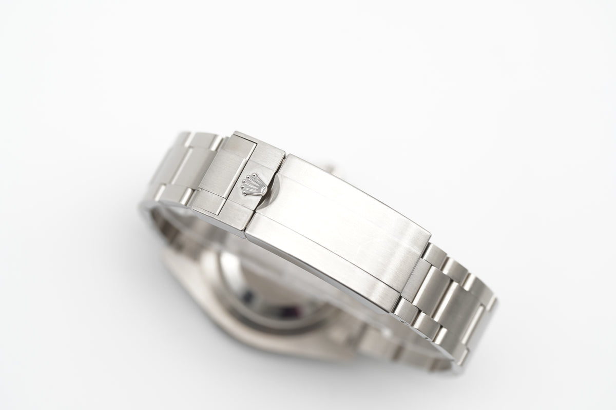 Rolex Submariner No-Date 124060 Full-Set 2024