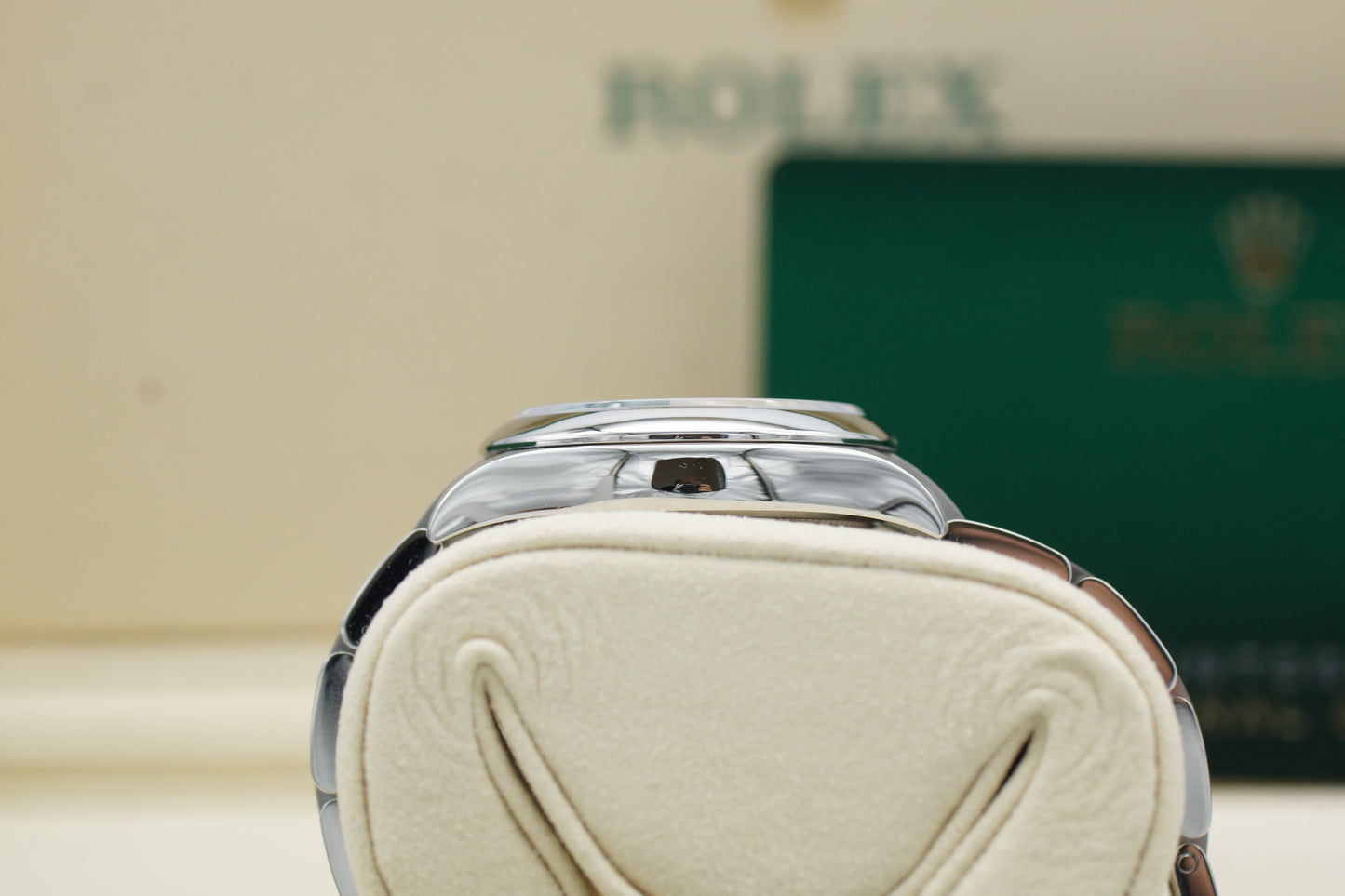 Rolex Oyster Perpetual 31 Pistachio 277200 Full-Set 09/2025 NEU