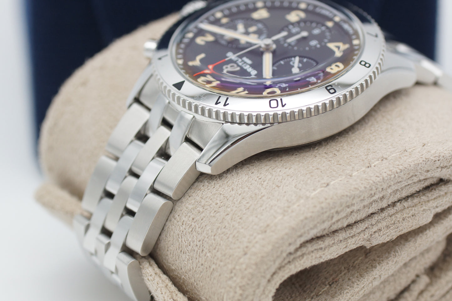 Breitling AVI Chronograph 42 A23380 Full-Set 2023