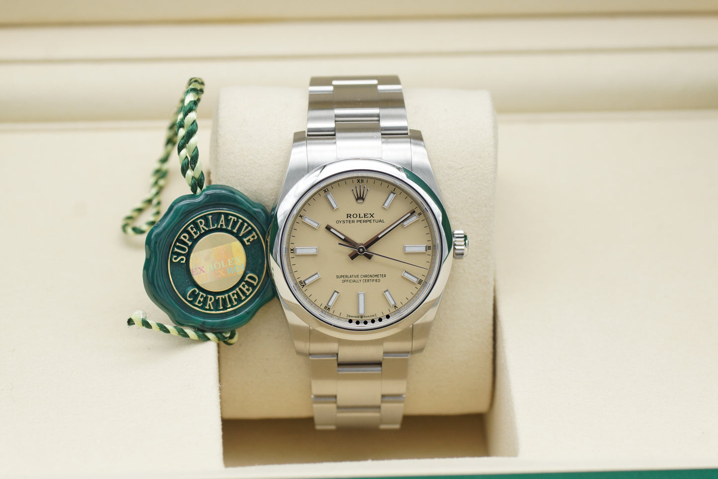 Rolex Oyster Perpetual 34 Beige 124200 2026 DE