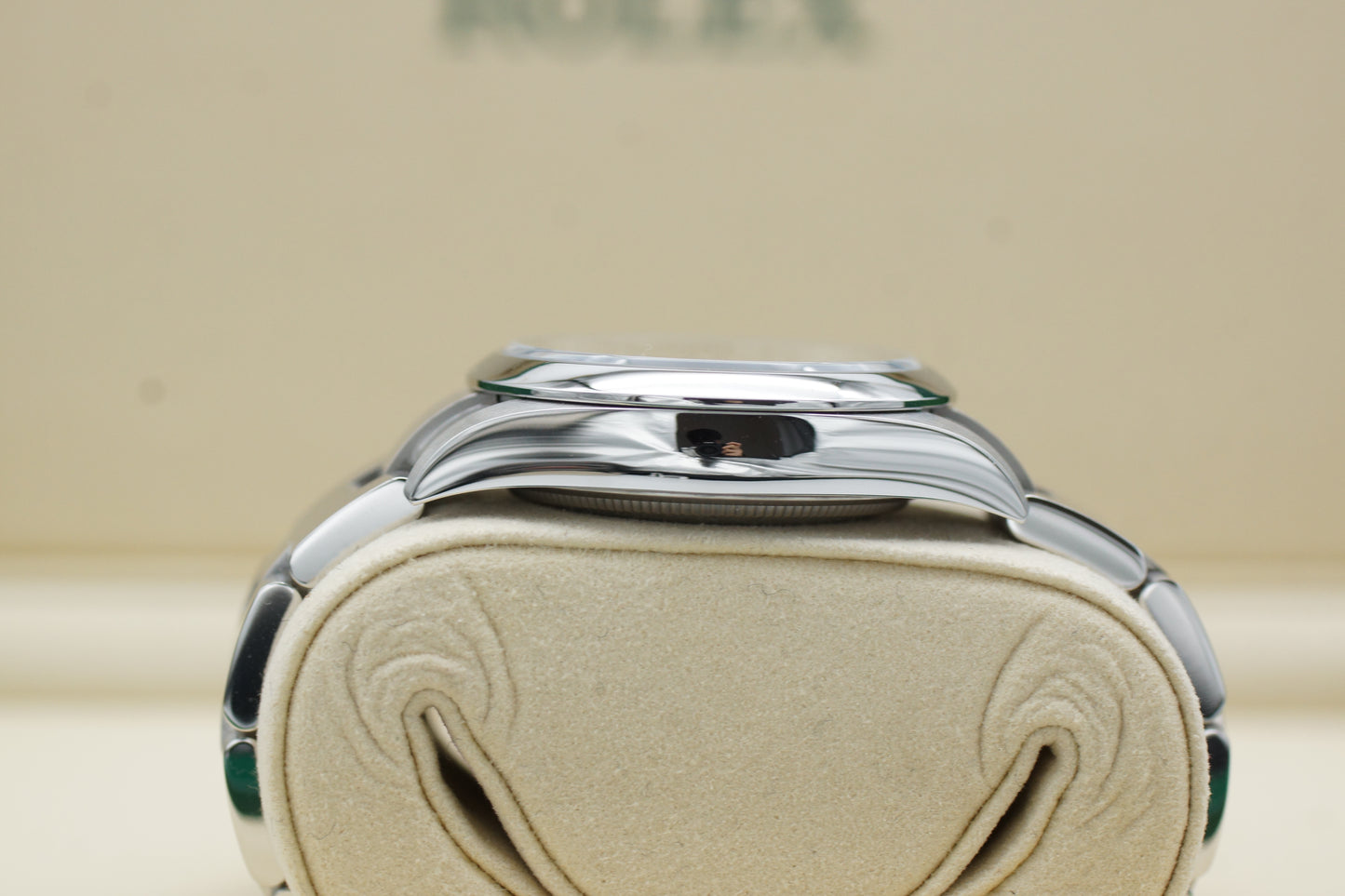 Rolex Oyster Perpetual 34 Beige 124200 2026 DE