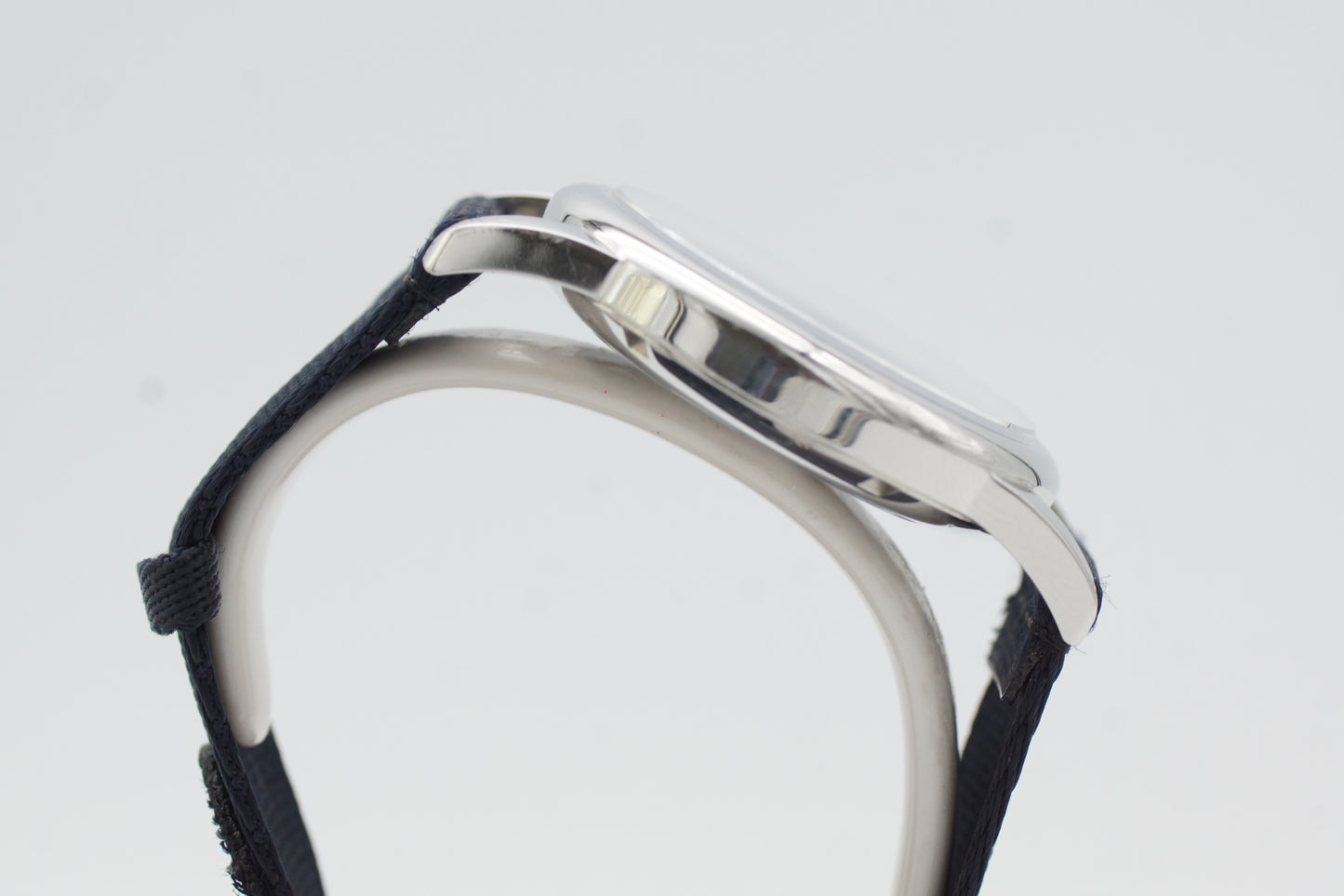NOMOS Glashütte Club Automat Datum 41 Signalblau Full-Set 2022