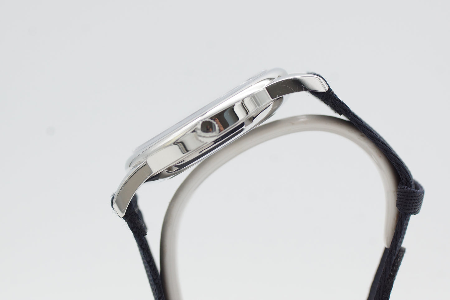 NOMOS Glashütte Club Automat Datum 41 Signalblau Full-Set 2022