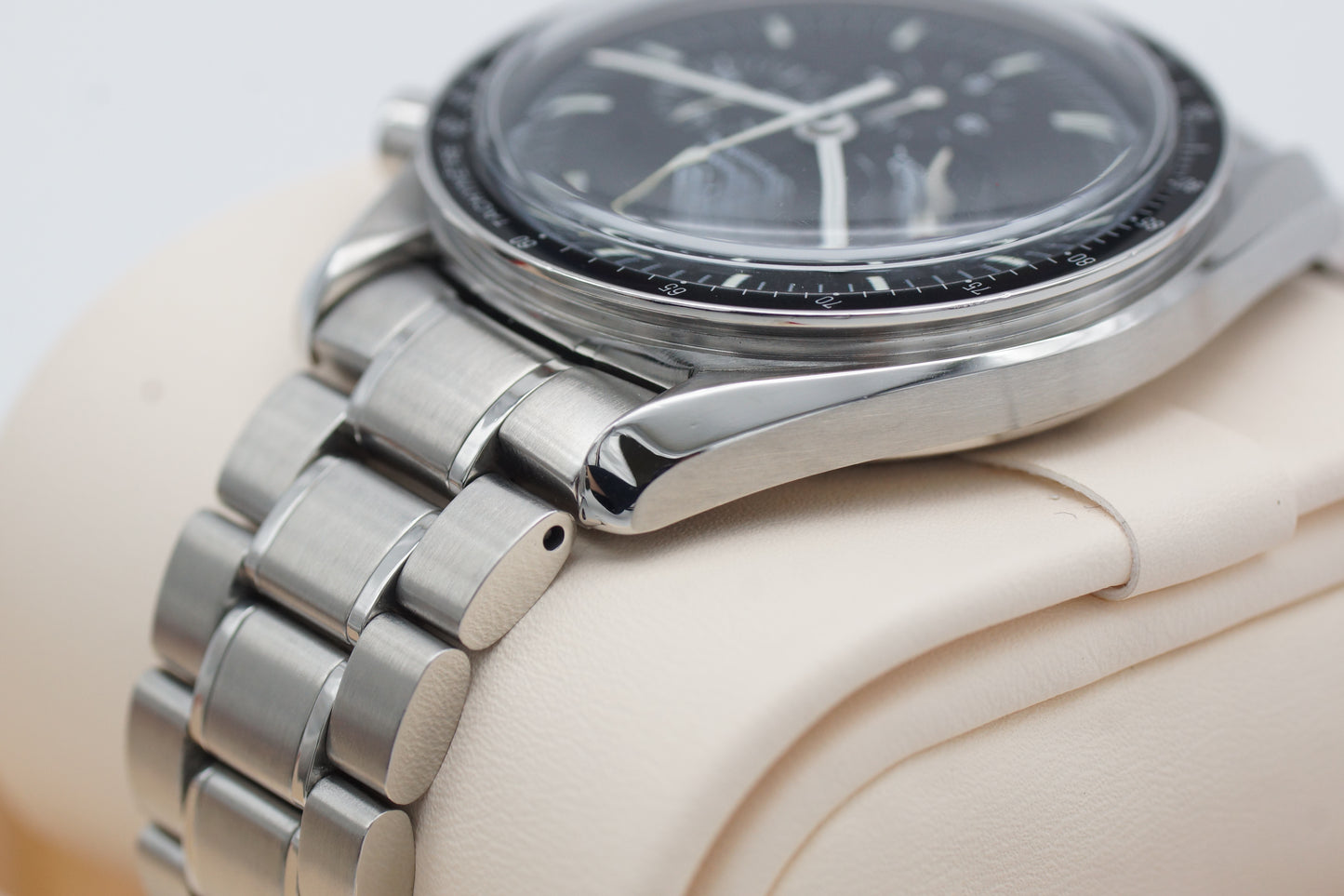 Omega Speedmaster Prof. Moonwatch 3570.50 Box 2003