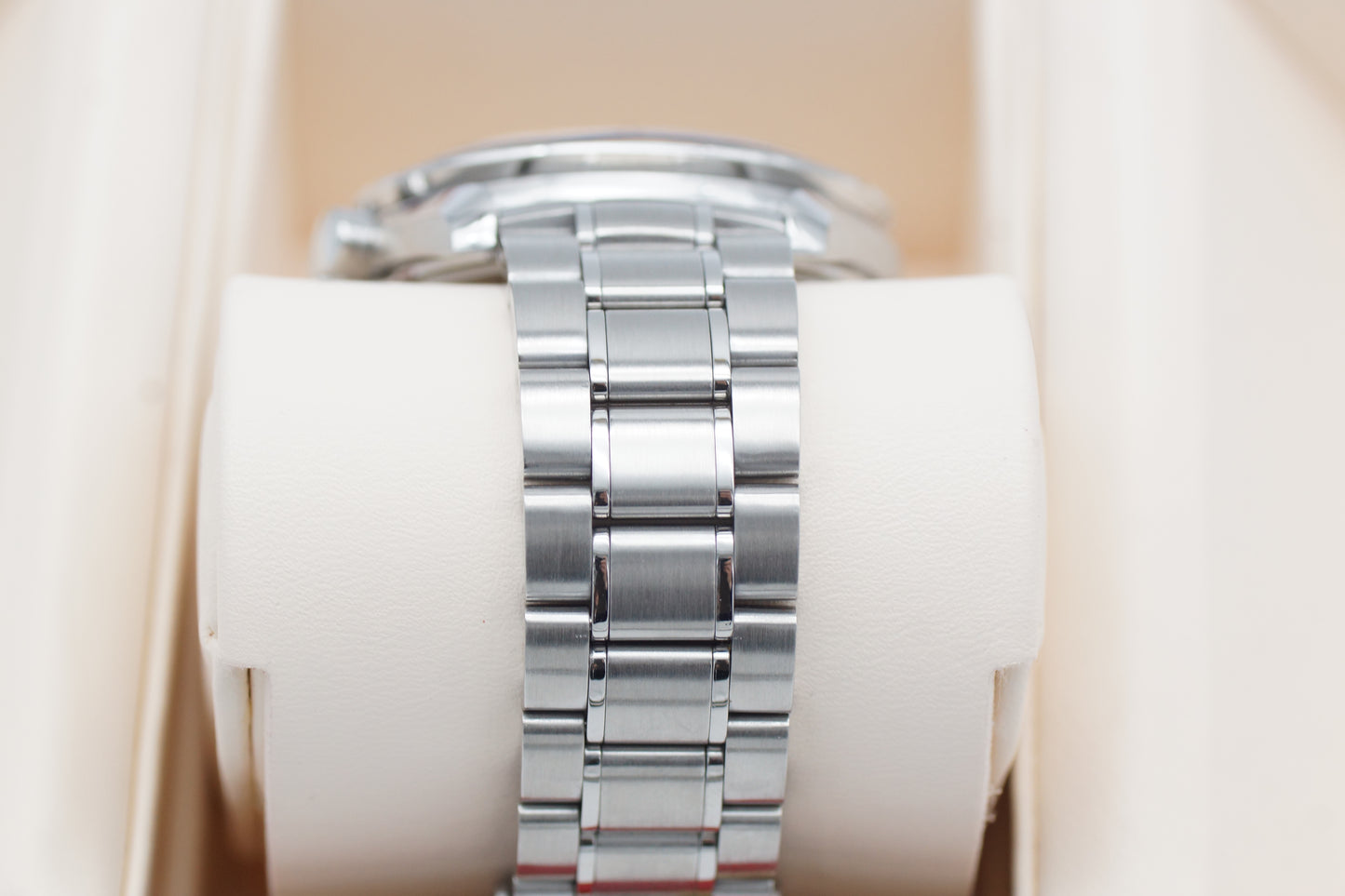 Omega Speedmaster Prof. Moonwatch 3570.50 Box 2003